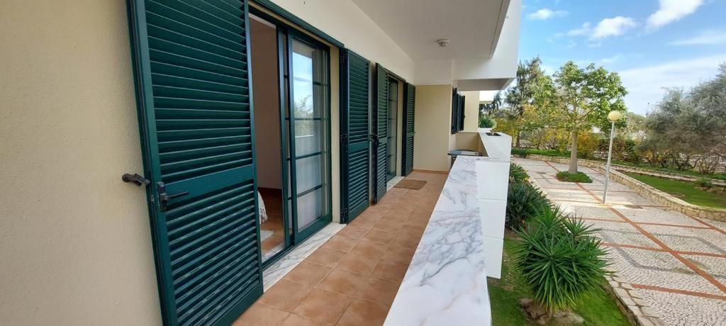 Zise Flor-De-Lis Apartment Conceicao  Luaran gambar